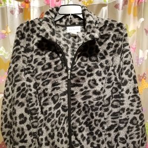 SZ 2X 3X LEOPARD FLEECE NWT